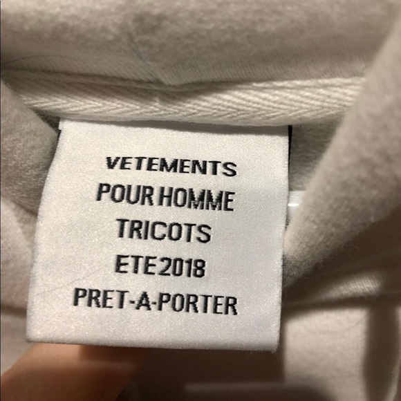 Vetements x Umbria hoodie - Picture 3 of 5